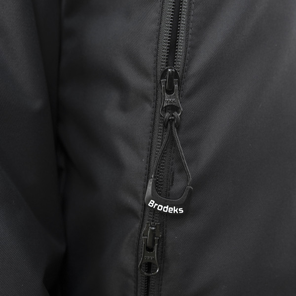 Зимняя женская куртка-парка BRODEKS KW 258, черный