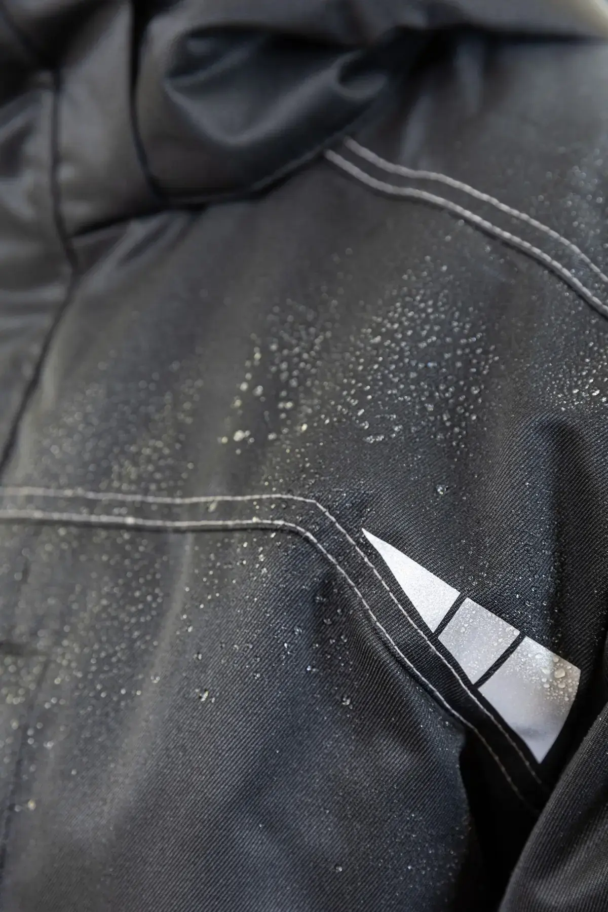 Куртка мужская зимняя BRODEKS KW 206, черный